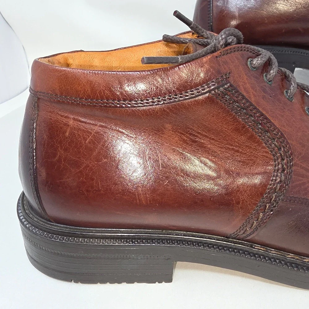 Johnston & Murphy ships from